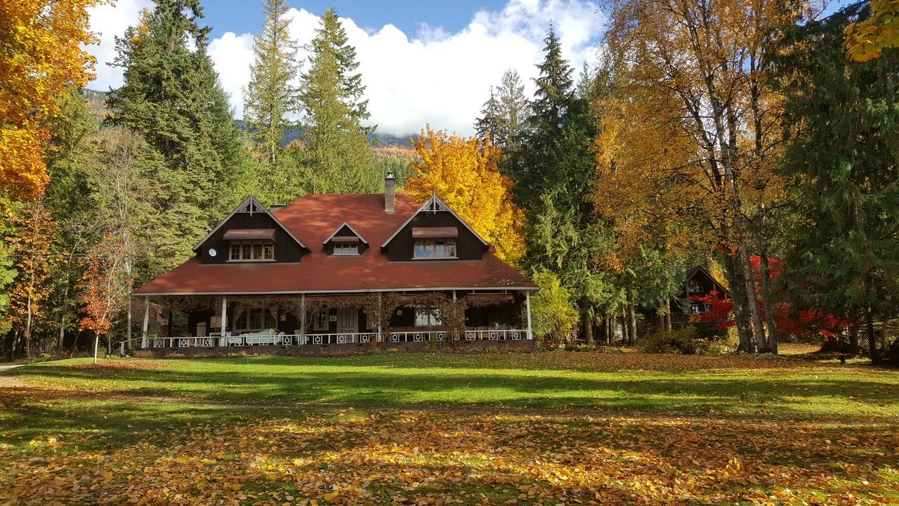 Wedgwood Manor And Glamping Retreat Hotell Crawford Bay Exteriör bild